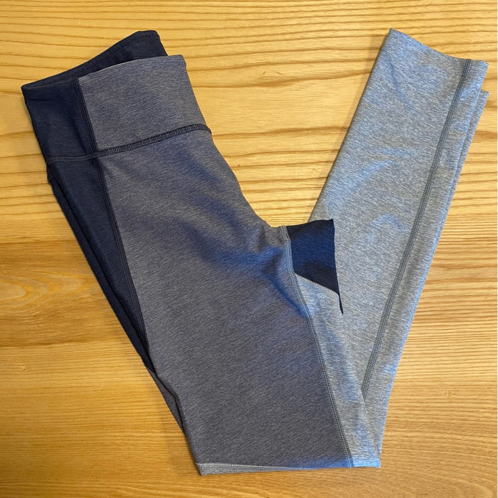 EUC OUTDOOR VOICES THREE-TONE LEGGINGS - blue/gray - size SMALL